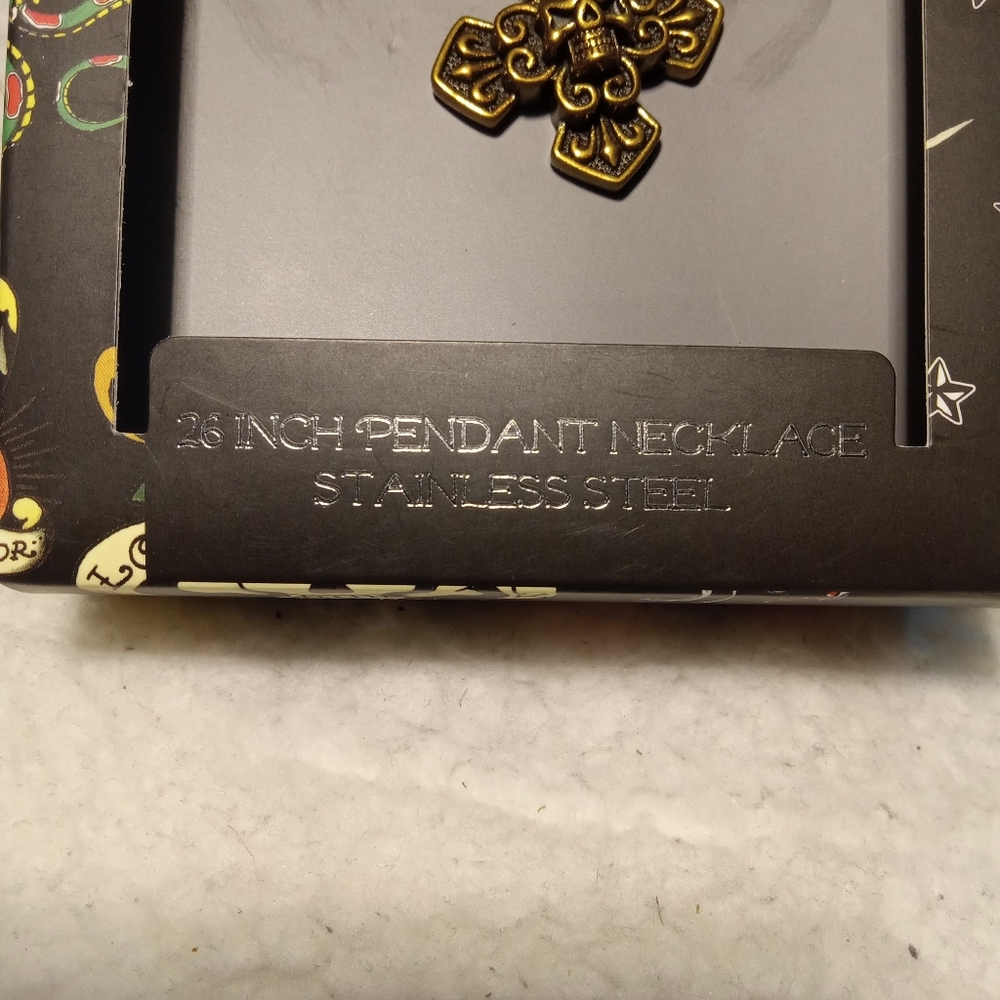 NWT ED HARDY Skull Necklace - Picture 5 of 5